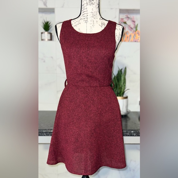 SM - Maroon skater dress with side loops for belt of your choice. Double-lined - Picture 1 of 3